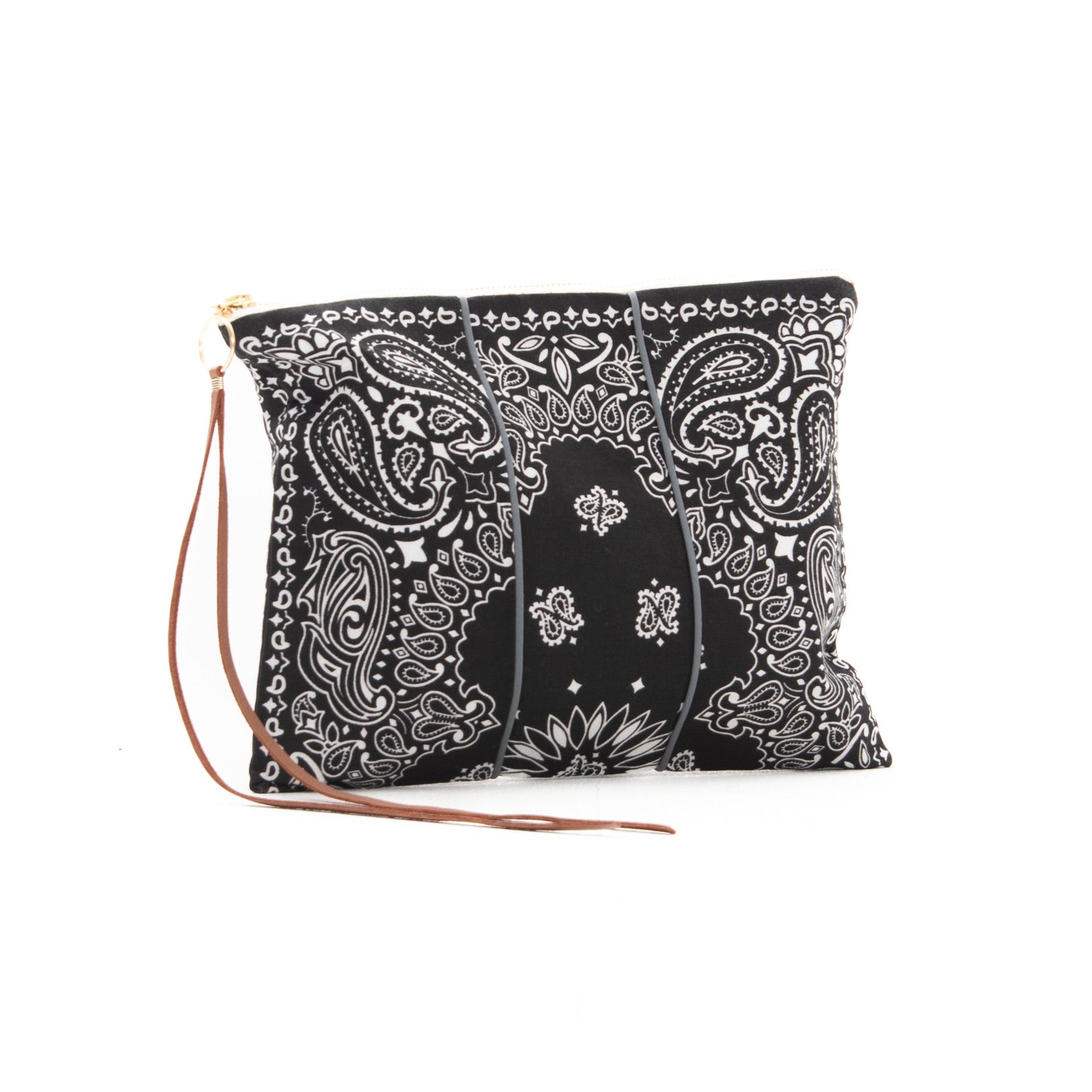 雑誌でも人気！HAVEFUNのバンダナクラッチバッグ BANDANA CLUTCH – H.V.F.N