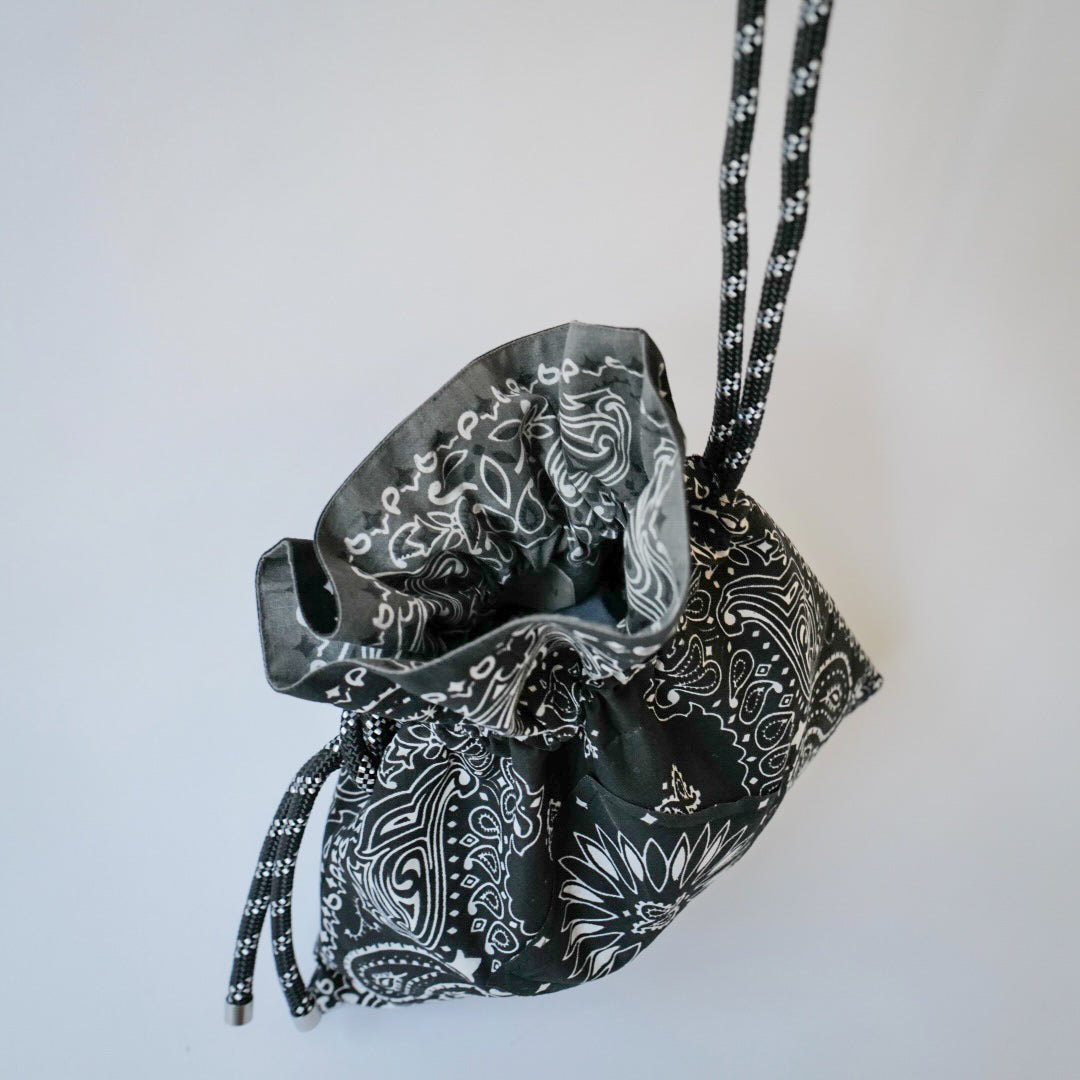 【新品未使用】H.V.F.N BRITT バンダナ巾着バッグ BRITT – H.V.F.N