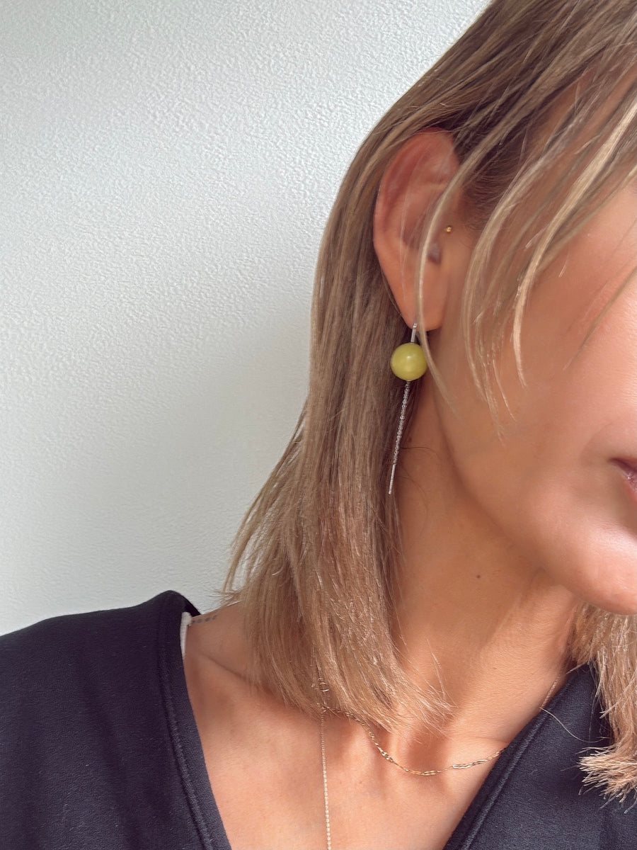 <11月末発送＞Sway Drop Earrings