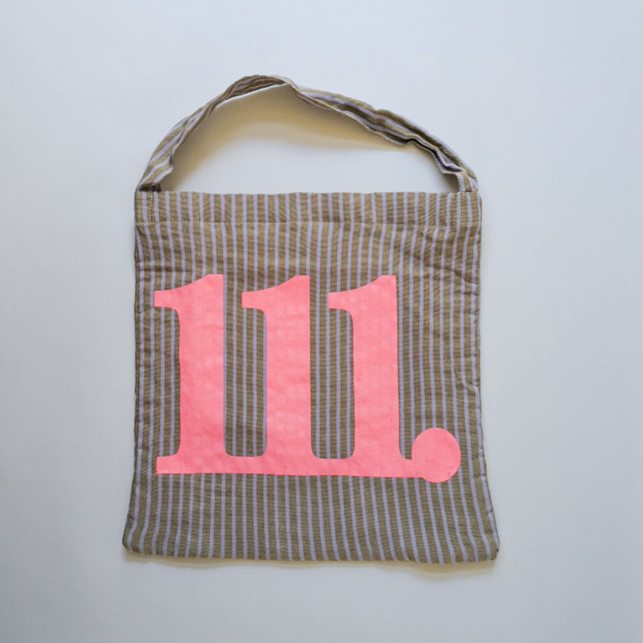 ONE SHOULDER TOTE