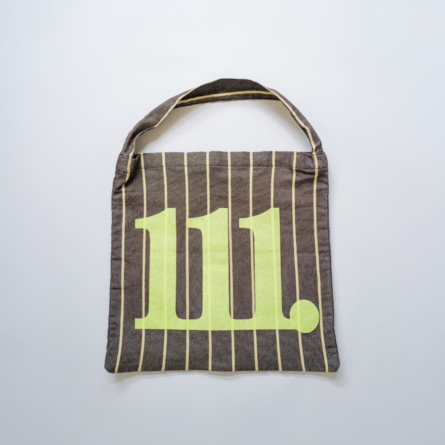 111 ONESHOULDER TOTE