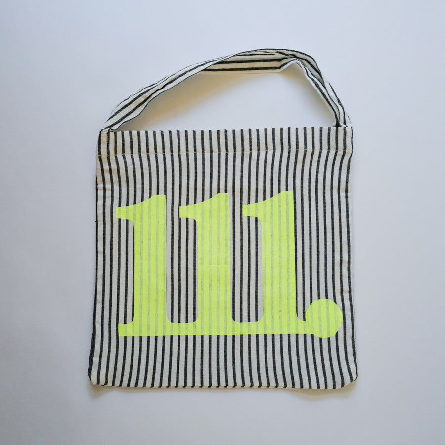 ONE SHOULDER TOTE