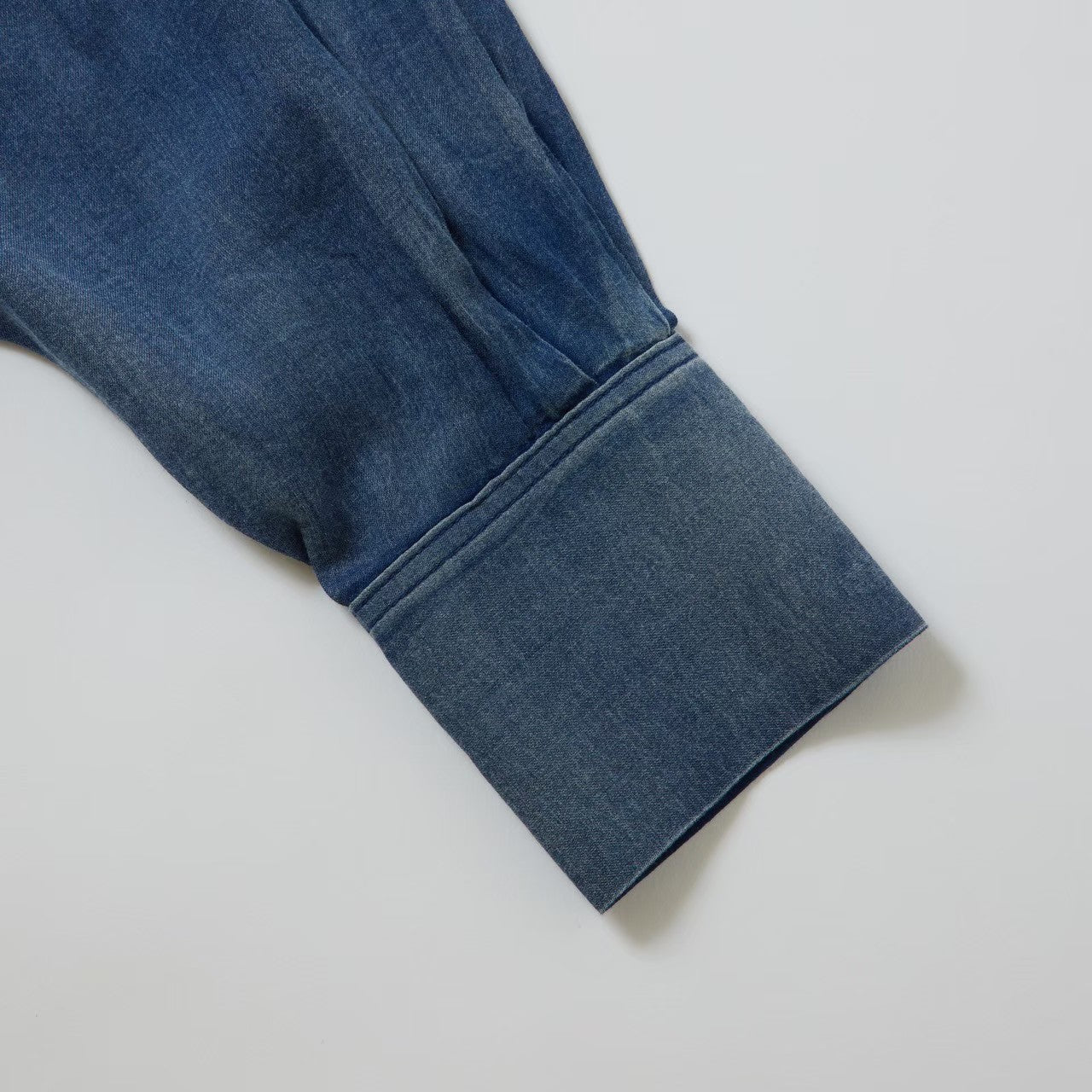 H.V.F.N BIT BLUE コラボ デニムシャツ FLOW DENIM H.V.F.N (ハブファン)」とデニムブランド 「BIT BLUE」との